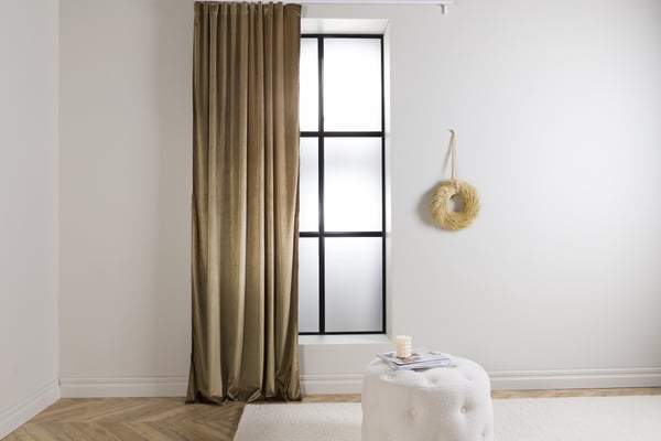 Lavendelvind Sand 2-pak Sammetgardiner 135x250 cm