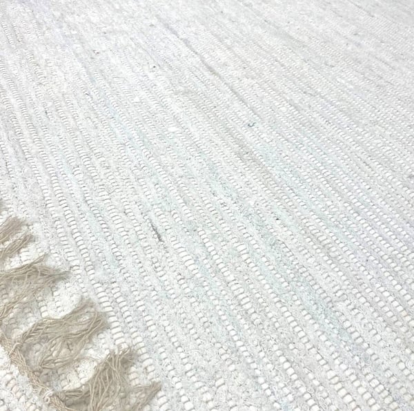 Alva Vit 160x230 cm