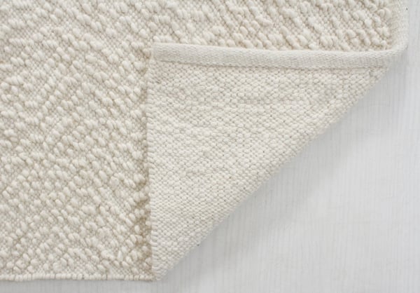 Edessa Offwhite Uldtæppe 160x230 cm - Blød og Elegant
