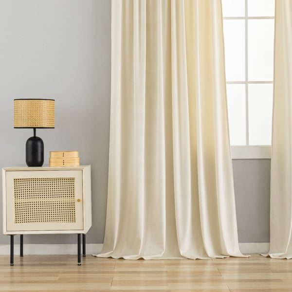 Mathilde Beige 2x140x250 cm Sammetsgardin 2-pack