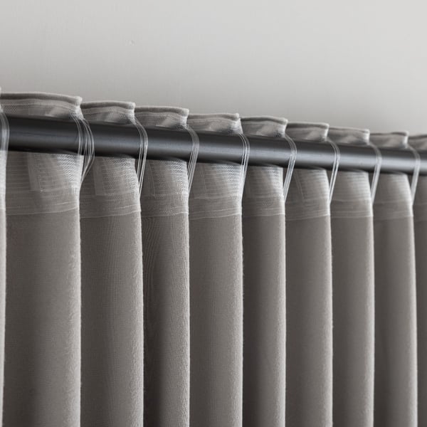 Mathilde Silver 2x140x250 cm Sammetsgardin 2-pack