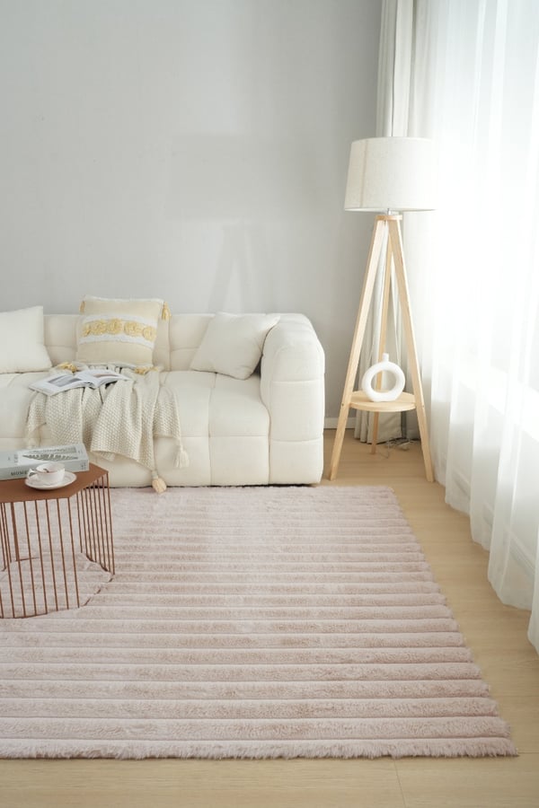 Rabbit Stripe Lysbeige Pelsmåtte 160x230 cm
