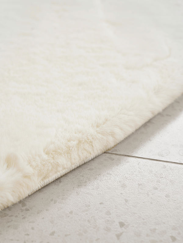 Rabbit Eco Offwhite Rund Tæppe 200 cm – Blødt og Varmt Polyester