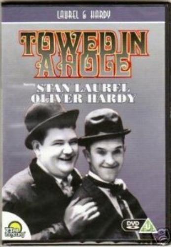 Laurel & Hardy: Towed In A Hole DVD Pre-Owned Region 2