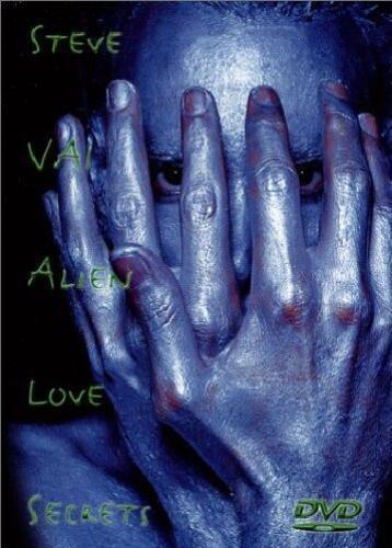 Alien Love Secrets DVD 2004 DVD Region 2 Brand New