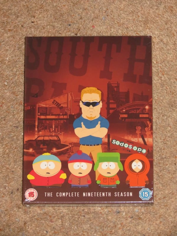SOUTH PARK - Series / Season 19 - Complete DVD Box Set - - Region 2 Brand New