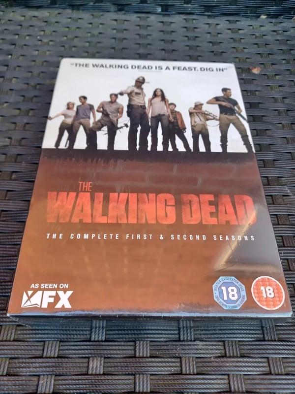 The Walking Dead Seasons 1-2 [DVD] Region 2 Brand New