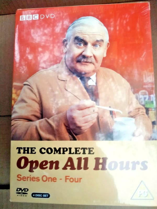THE Complete OPEN ALL HOURS DVD Boxset Series 1 - 4 Pal Ronnie Barker D Jason Region 2 Brand New