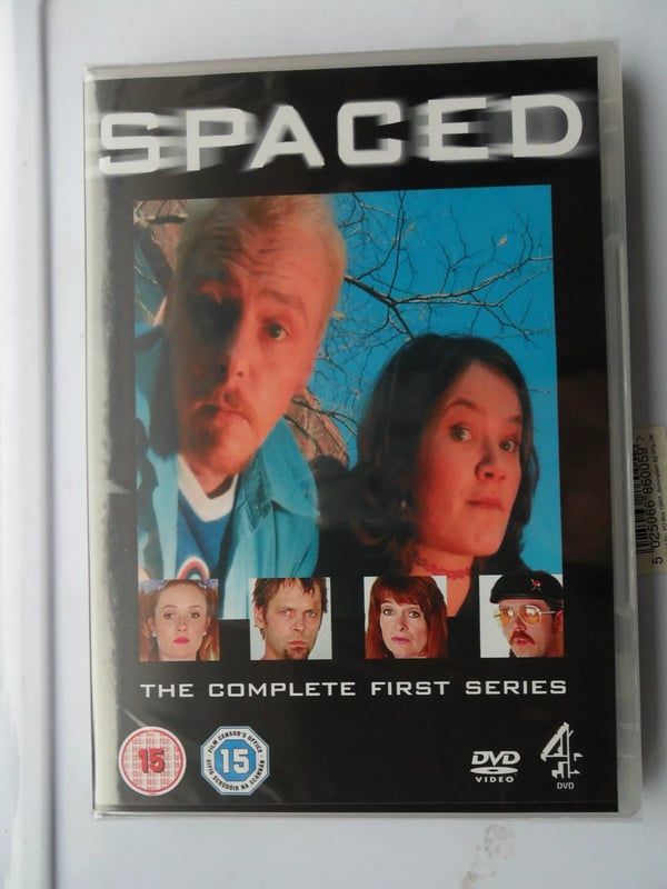 SPACED DVD SERIES 1 BOX SET COMPLETE FIRST SIMON PEGG JESSICA STEVENSON COMEDY Region 2 Brand New SPACED DVD SERIES 1 BOX SET COMPLETE FIRST SIMON PEGG JESSICA STEVENSON COMEDY Region 2 Brand New