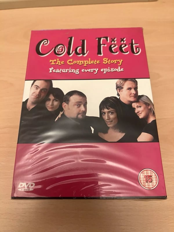 Cold Feet: Hele Serien 1-4 Box Set DVD (2003) Cold Feet: Hele Serien 1-4 Box Set DVD (2003)