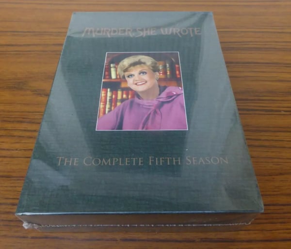 Murder She Wrote: Sesong 5 [DVD] – Mysteriedrama med Angela Lansbury (Region 1)