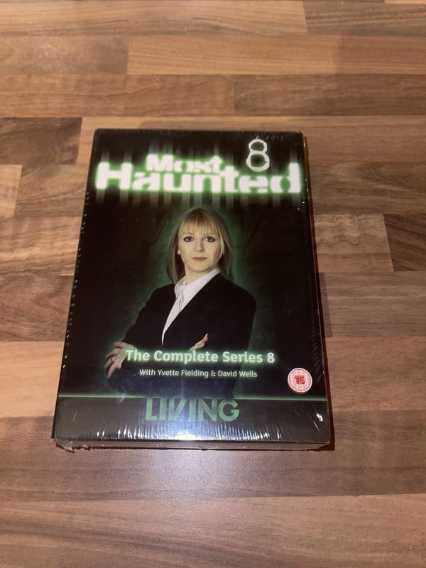 Most Haunted: Complete Series 8 (DVD Boxset, Region 2) Most Haunted: Complete Series 8 (DVD Boxset, Region 2)