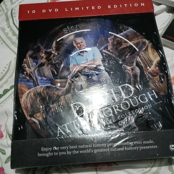 Sir David Attenborough Definitive Collection 10x DVD Limited Edition Reel Tin Region 2 Brand New Sir David Attenborough Definitive Collection 10x DVD Limited Edition Reel Tin Region 2 Brand New
