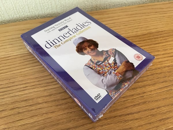 Dinnerladies (Box Set) (DVD, 2004) Region 2 Brand New