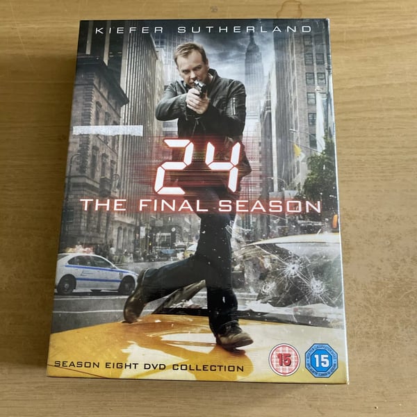 24: Den Siste Sesongen – Sesong Åtte DVD med Kiefer Sutherland (2010) 24: Den Siste Sesongen – Sesong Åtte DVD med Kiefer Sutherland (2010)