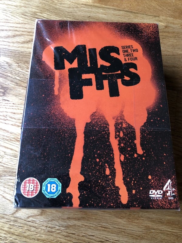 Misfits - Sesong 1-4 Komplett Box Set DVD (2012)