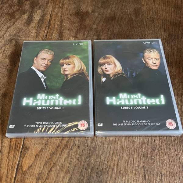 Most Haunted Complete Series 5 (DVD) med Derek Acorah (Region 2) Most Haunted Complete Series 5 (DVD) med Derek Acorah (Region 2)