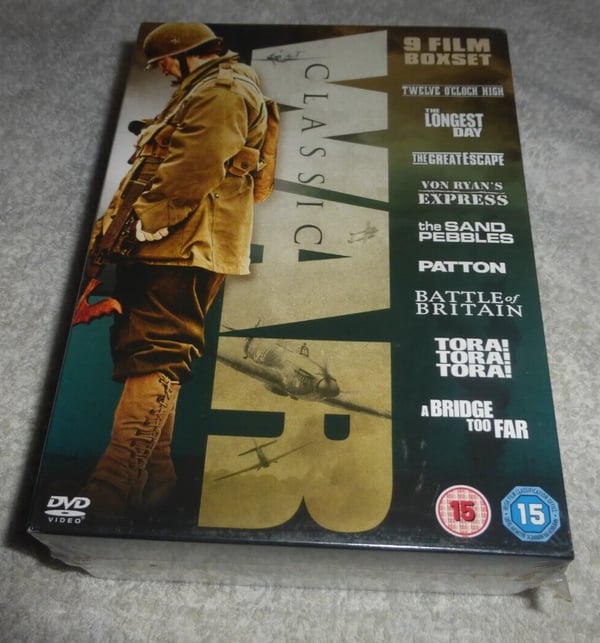 CLASSIC WAR - 9 Film DVD Box set Region 2 Pal Brand New