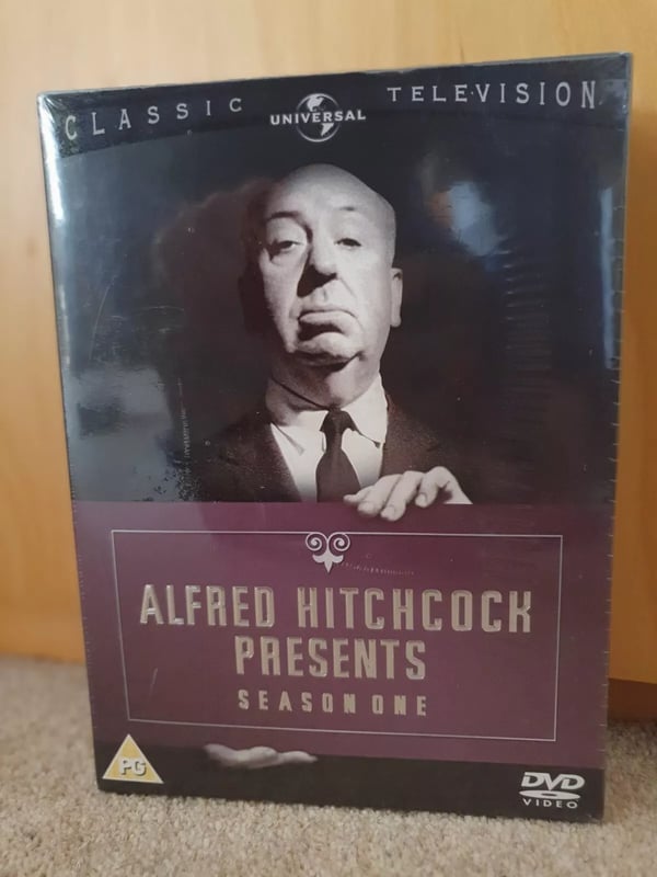Alfred Hitchcock Presents Season One DVD Box Set Region 2 Brand New