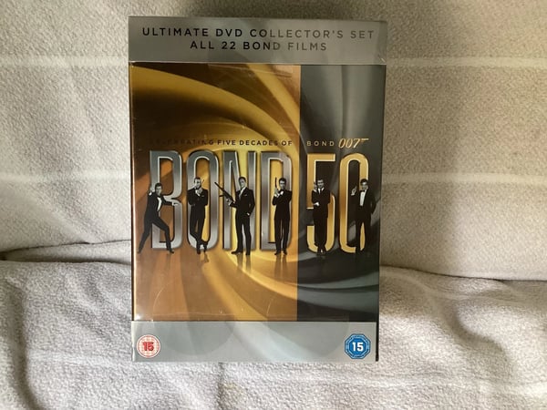 Bond 50 Ultimate DVD Box Set Region 2 Brand New