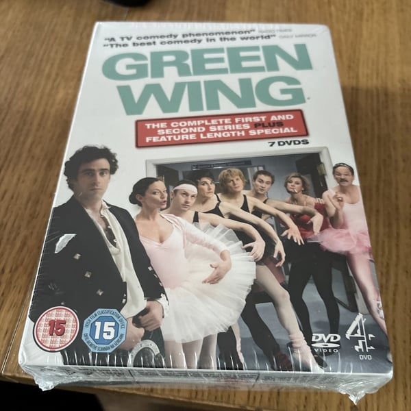 Green Wing - Series 1, 2, And Special (Box Set) Dvd #16 Region 2 Brand New
