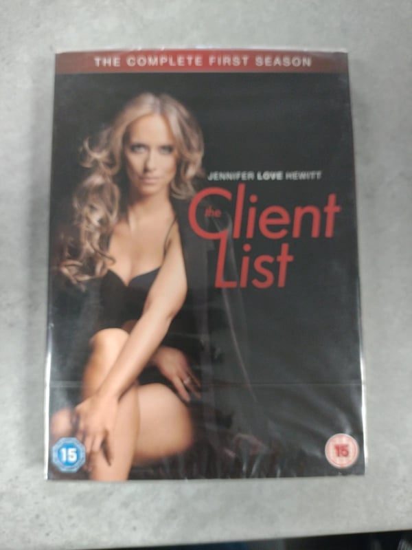 3-disc R2 DVD Set CLIENT LIST The Complete 1 First Season Jennifer Hewitt. Region 2 Brand New