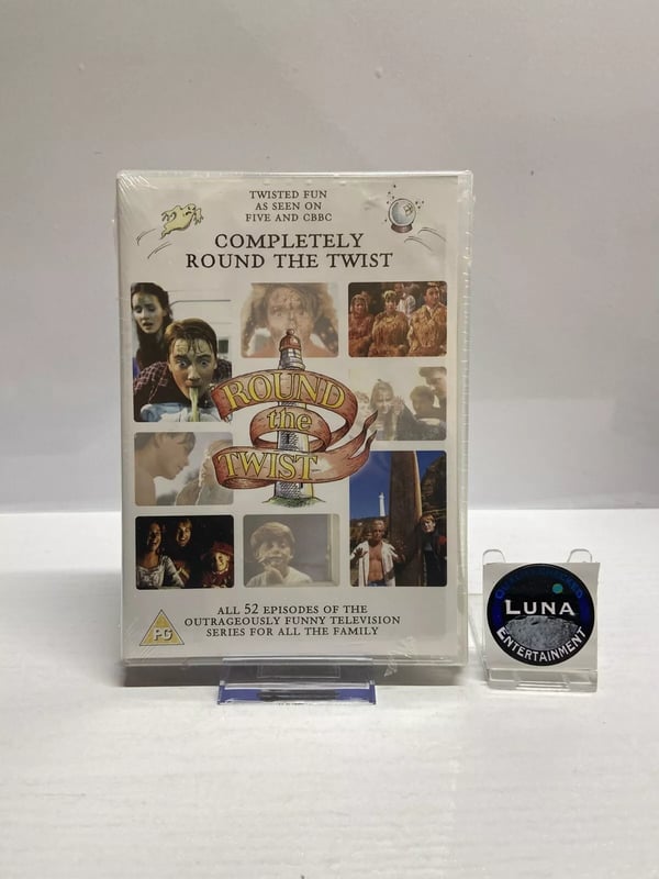 Completely Round The Twist - DVD Box Set - Cert PG - Region 0 - Brand New