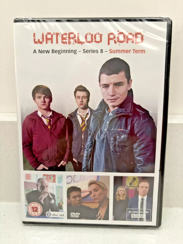 Waterloo Road Kausi 8 Kesälukukausi DVD Waterloo Road Kausi 8 Kesälukukausi DVD