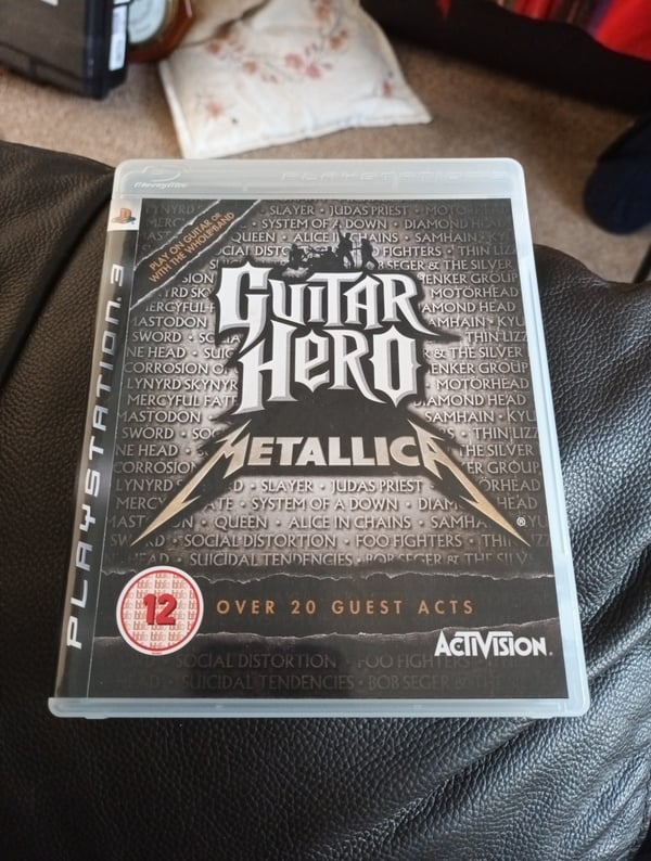 Guitar Hero Metallica Sony PS3 Playstation 3 (Pre-Owned) Guitar Hero Metallica Sony PS3 Playstation 3 (Pre-Owned)