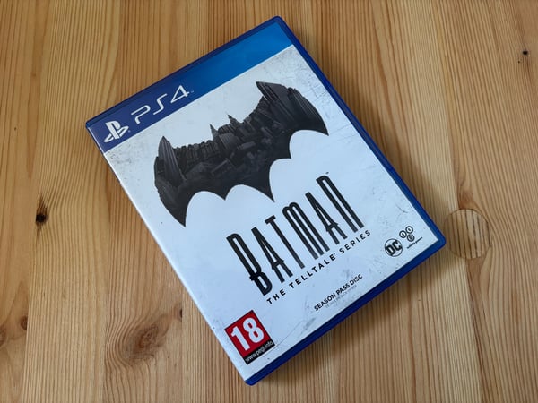 Batman: The Telltale Series - Episode 1: Realm of Shadows Sony PS4 Playstation 4 (Pre-Owned)