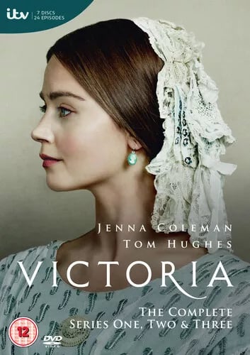 Victoria: Sesong 1, 2 & 3 – DVD Box Set (2019) med Jenna Coleman Victoria: Sesong 1, 2 & 3 – DVD Box Set (2019) med Jenna Coleman