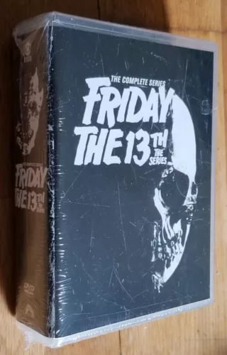 Friday the 13th Series Complete Season 1 2 3 DVD Box Set Region 2  Brand New