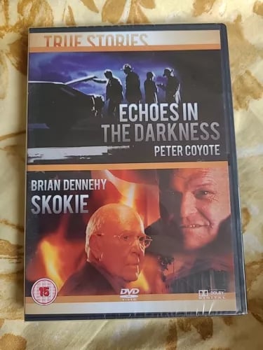 Echoes in Darkness / Skokie [DVD] Tuplapakkaus