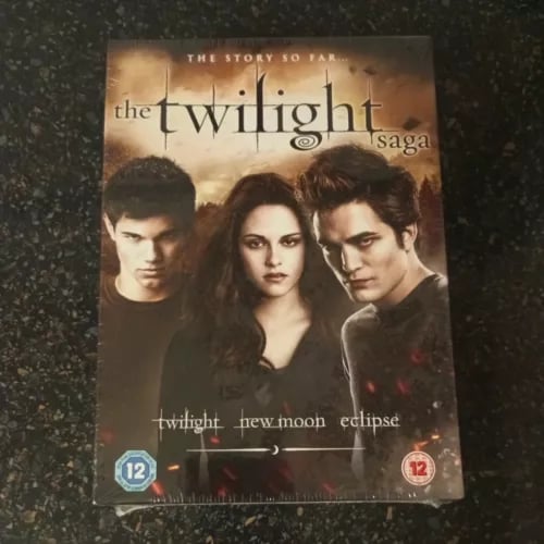 The Twilight Saga Triple DVD Box Set Twilight, Moon, Eclipse - Region 2 Brand New