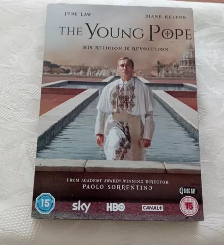 The Young Pope Jude Law Diane Keaton 4disc DVD Set HBO Series Region 2 Brand New