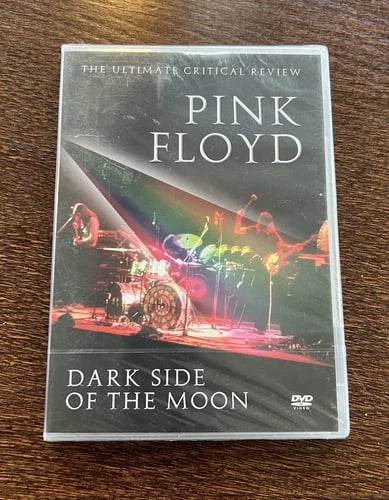 Pink Floyd: Dark Side Of The Moon - Ultimate Critical Review DVD (Region 2)