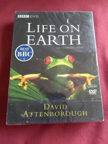 Life On Earth DVD - Komplet serie med David Attenborough (4 discs) Life On Earth DVD - Komplet serie med David Attenborough (4 discs)