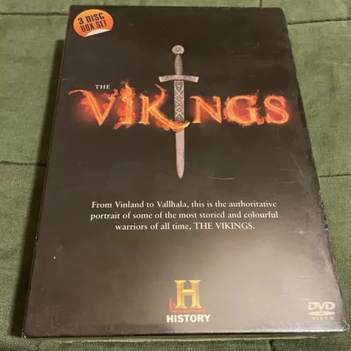 The Vikings DVD Boxset 3 Discs Region 2 Brand New