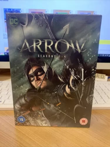Arrow - Sæsoner 1-4 DVD Boksæt (20 Diske)