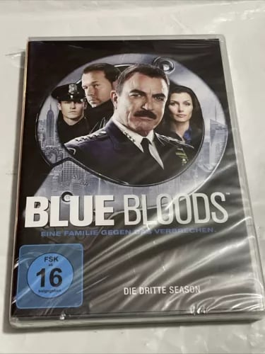 Blue Bloods - Sesong 3 DVD (6 plater) Blue Bloods - Sesong 3 DVD (6 plater)