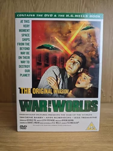 War Of The Worlds (Gift Set DVD & book) Region 2 DVD (2005) H G Wells Brand New