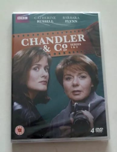 CHANDLER & Co - Serier 1 & 2 (4-disc DVD-sett)