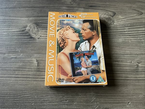 South Pacific (DVD, 2005) Movie PLUS CD South Pacific Soundtrack Region 2 Brand New
