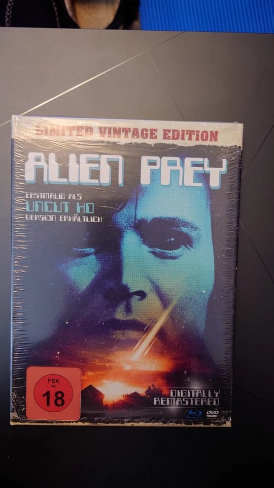 MEDIABOOK Alien PREY (1977) Limited Edition Blu-Ray + DVD NORMAN J WARREN Region 2 Brand New MEDIABOOK Alien PREY (1977) Limited Edition Blu-Ray + DVD NORMAN J WARREN Region 2 Brand New