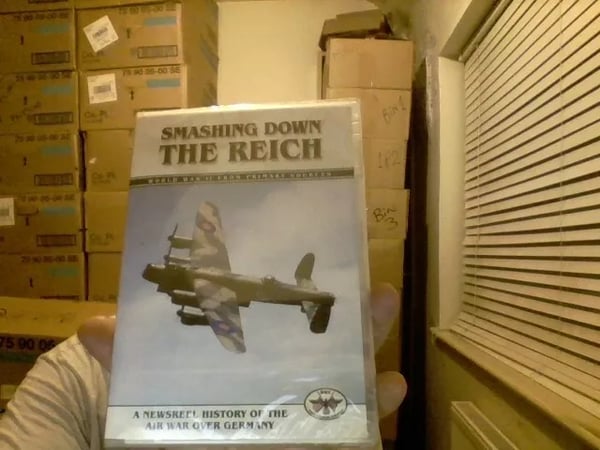 Smashing Down The Reich (DVD)