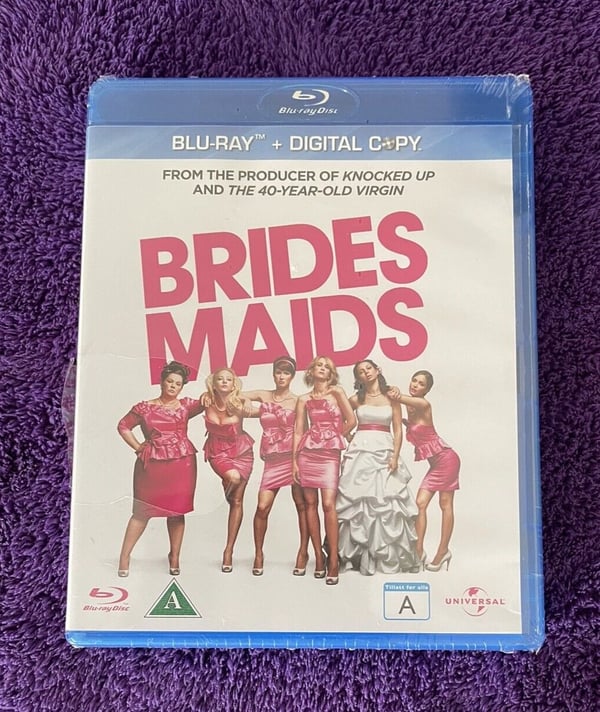 Bridesmaids - Blu-Ray + Digital Copy DVD - Brand New Bridesmaids - Blu-Ray + Digital Copy DVD - Brand New