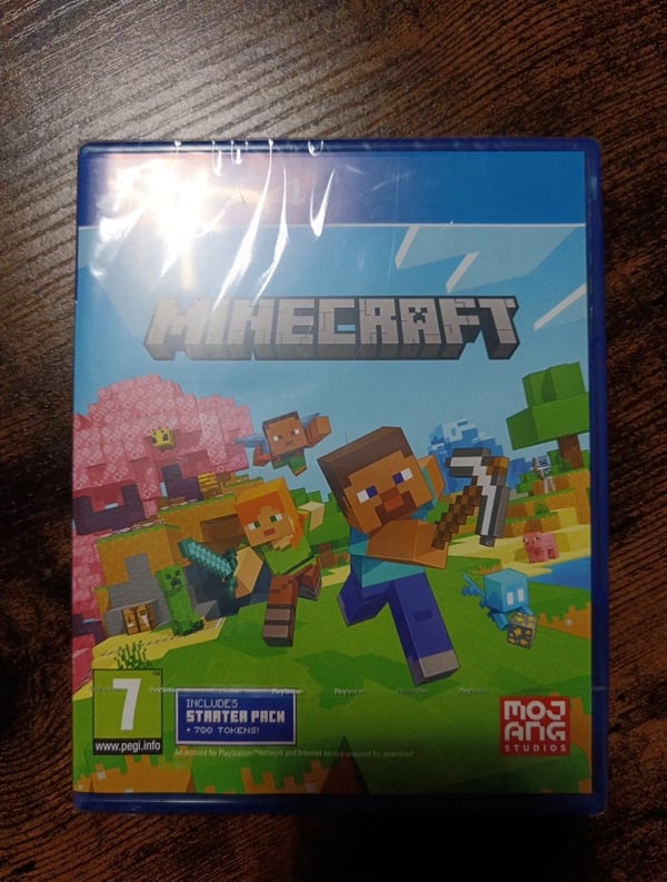 Minecraft Starter Collection (PlayStation 4 2021) Brand New
