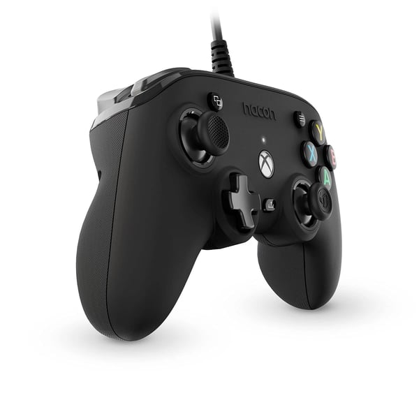 NACON Pro Compact Controller Designed for Xbox: Wired programm (Microsoft Xbox) Brand New