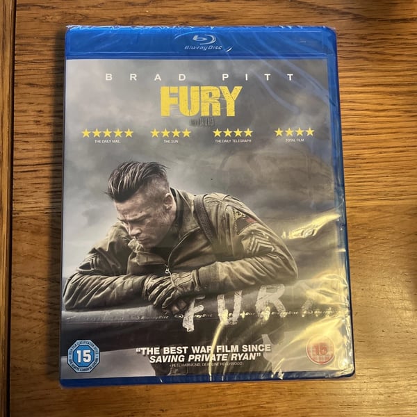Fury Bluray 2015 Brad Pitt, Ayer Certified 15 Brand New