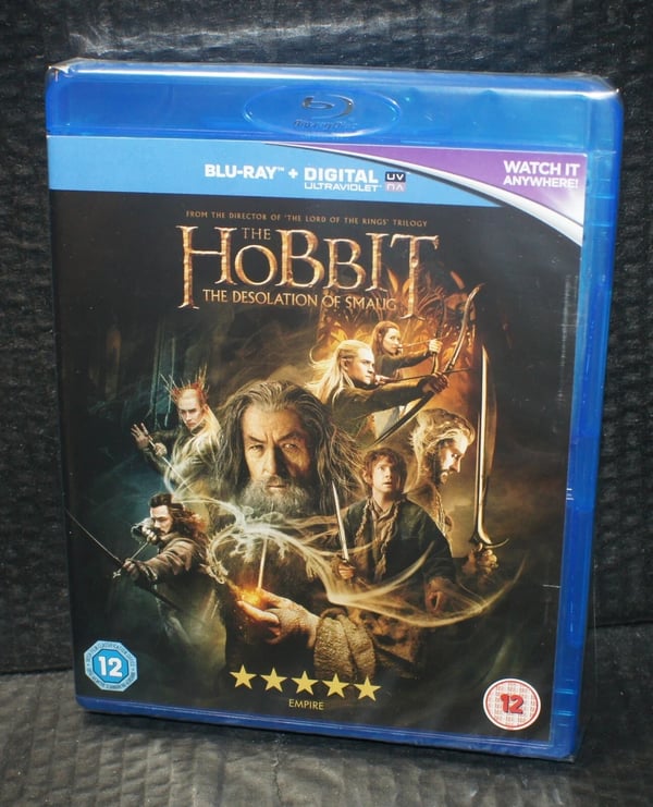 The Hobbit the Desolation of Smaug blu ray Time 161min approx P&P Free Brand New